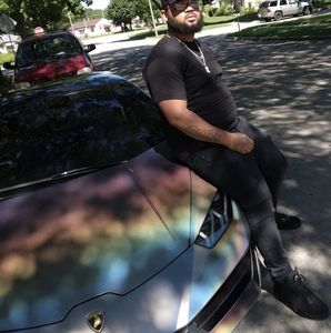 Meet your Posher, Joseph